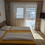 Gotthardt Flachau