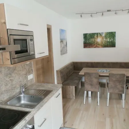Gotthardt Apartment